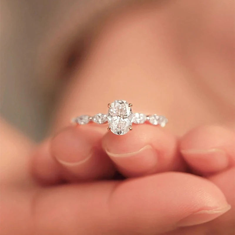 Sterling Silver Oval Zircon Ring