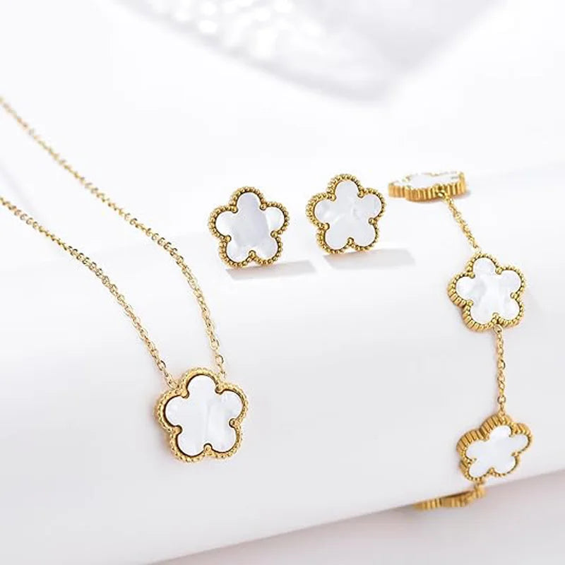 Five-Leaf Clover Jewelry Set