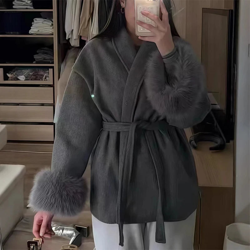 Chic Lapel Tweed Coat with Faux Fur Sleeves
