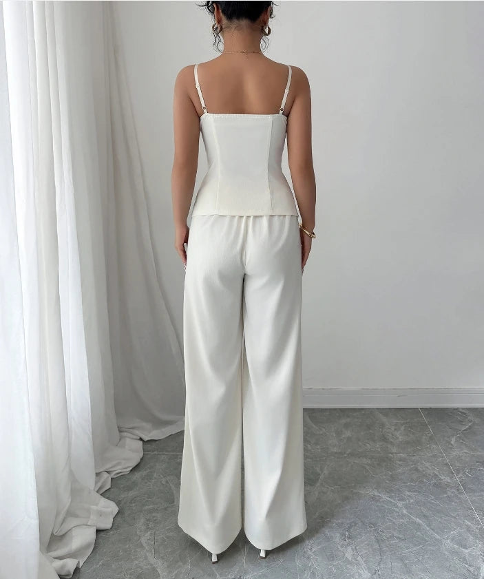 Noa Chic Two-Piece Vest & Pants Set