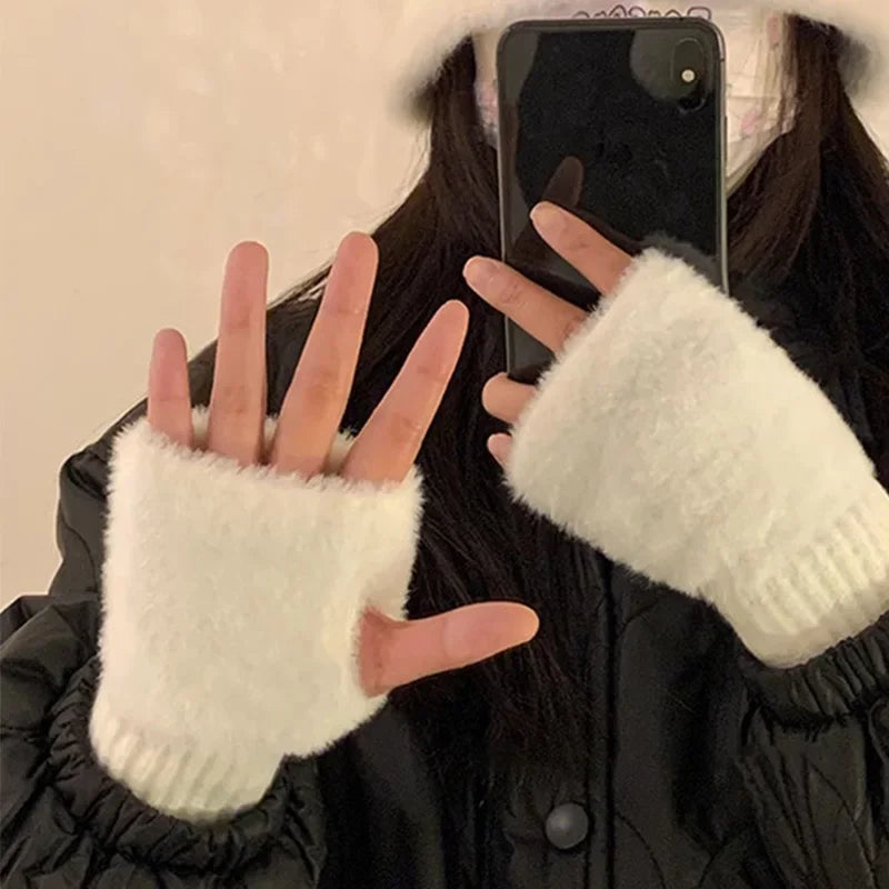 Plush Knitted Fingerless Gloves