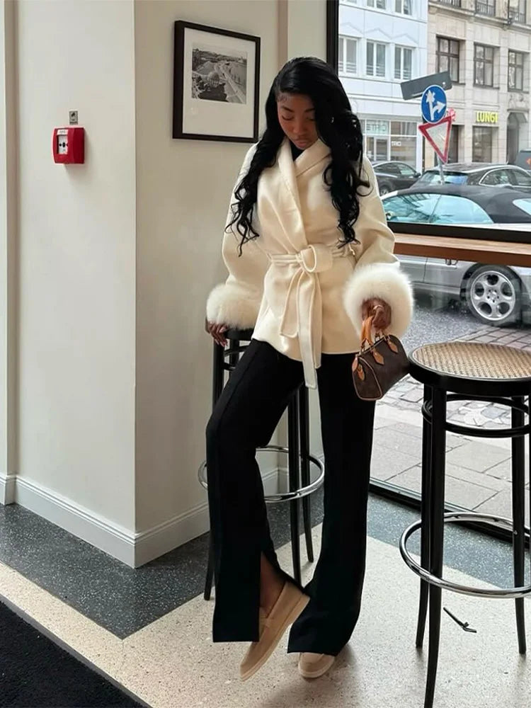 Chic Lapel Tweed Coat with Faux Fur Sleeves