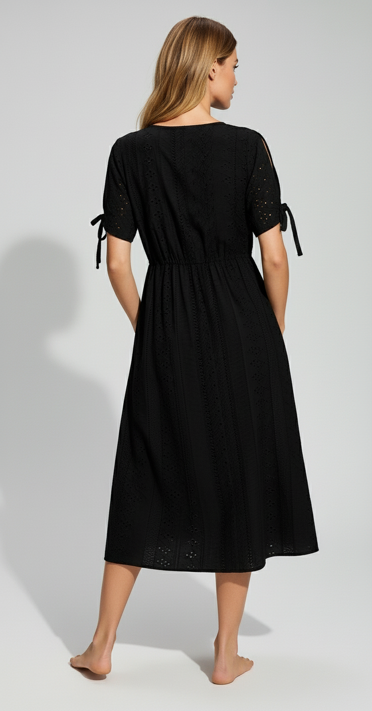 Noa Straight-Leg Denim